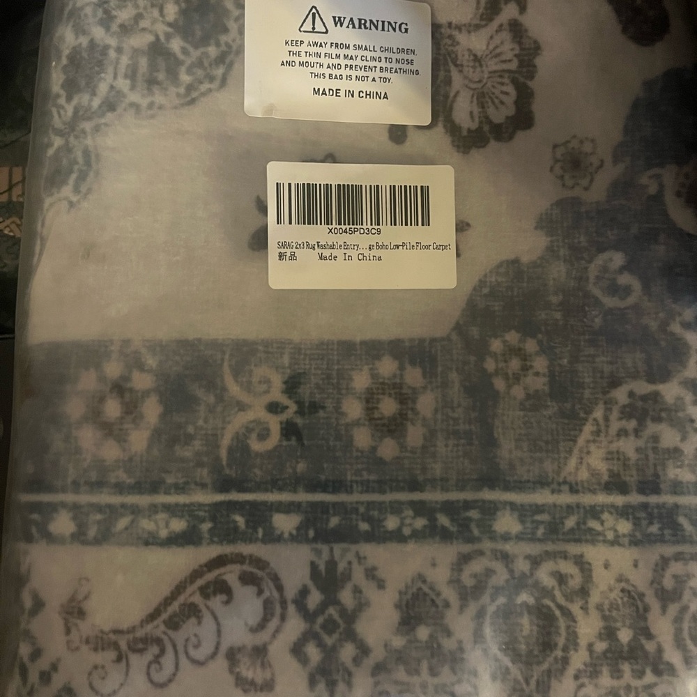 New- BOHO Area Rugs 2'x3 kitchen  Rug